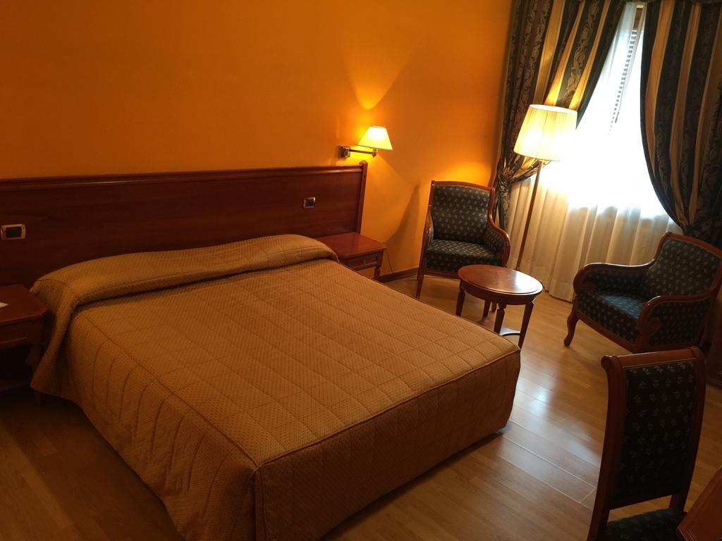 Hotel Il Vigneto Gattinara Ngoại thất bức ảnh