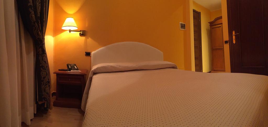 Hotel Il Vigneto Gattinara Ngoại thất bức ảnh