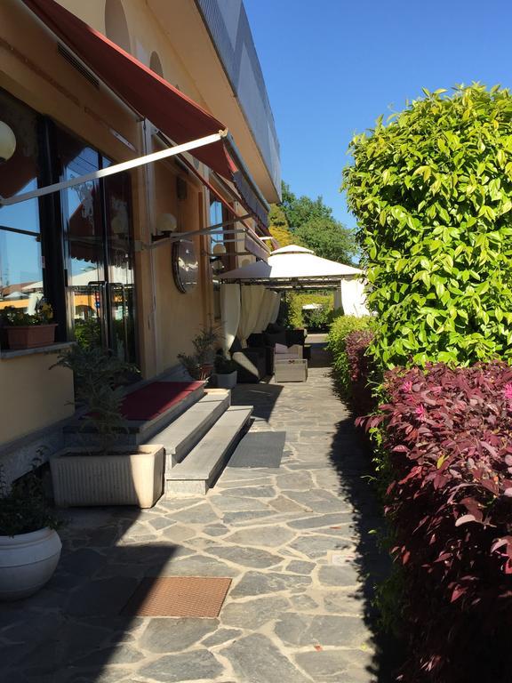 Hotel Il Vigneto Gattinara Ngoại thất bức ảnh